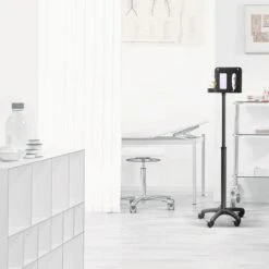 LogiLink Desinfektionsmittelspender HC0009, Mobile Hygienestation, Schwarz, 1000ml -Tork Shop 0e6b6260a9b0a663b0fc78dbd2a9945b31b6e646 desinfektionsmittelspender logilink hc0009