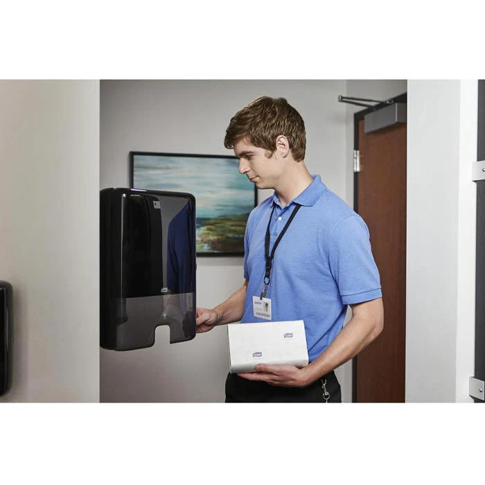 Tork Premium Soft 100278, 2-lagig, 23x23cm, Weiß, Zick-Zack-Falz, H3, 3000 Stück 2 Tork Premium Soft 100278, 2-lagig, 23x23cm, Weiß, Zick-Zack-Falz, H3, 3000 Stück – Bild 2