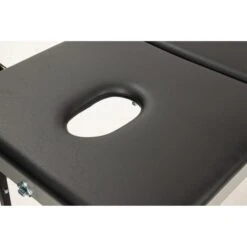 Holthaus Ruheraumliege 87330 Schwarz, Höhe 78 Cm, Kofferliege, Aluminium, Verstellbar -Tork Shop 718fef2c8fe62d508aff5f7fd9923c872fb98b2f massageliege holthaus kofferliege alu schwarz