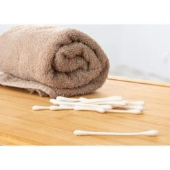 Hartmann Wattestäbchen Bel Premium, 187323, Für Erwachsene, Mit Aloe Vera Und B5, 300 Stück -Tork Shop 7790136ee68a99a6b2cdd73812fb84ca57ac4132 wattestaebchen hartmann bel premium 187323