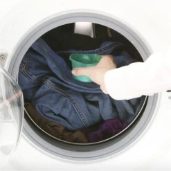 Ariel Waschmittel Professional Regulär, Vollwaschmittel, Gel, 3,85 Liter, 70 Waschladungen -Tork Shop 9c70fed0d8e9179ed21b569123d0d908b88c91b7 waschmittel ariel professional regulaer