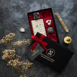 Satin-Naturel Geschenkset Oasis Of Senses, Bio Badepralinen-Set, Handgemacht & Vegan, 7 Stück -Tork Shop cfe537120b6dc66fe9034e71244bb6d290ffe1c7 geschenkset satin naturel oasis of senses