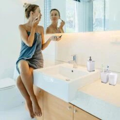 Relaxdays Badaccessoires-Set 1002258549, 5-teilig, Aus Kunststoff, Weiß 13 Relaxdays Badaccessoires-Set 1002258549, 5-teilig, Aus Kunststoff, Weiß -Tork Shop df8cd817c4cb8228f6c5251e22db4dd9a2d7b91e badaccessoires set relaxdays 1002258549 5 teilig